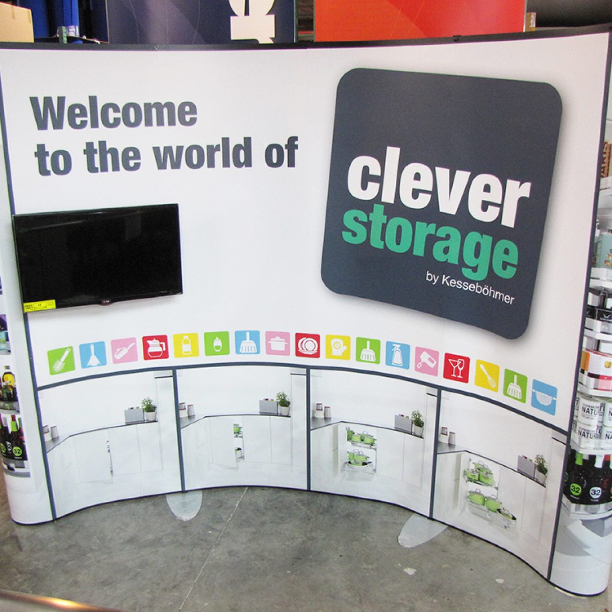 4) Curved Popup Horizontal Screen