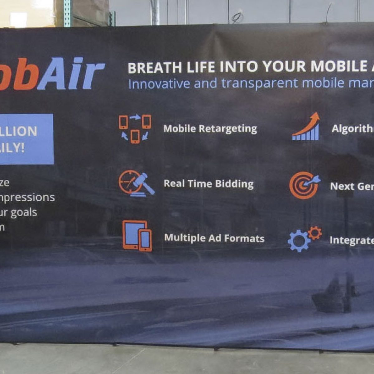 28) 20ft Straight Pop Up