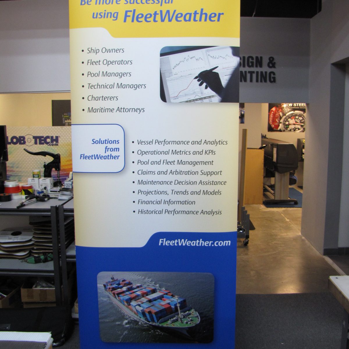 15) Retractable Banner Stand