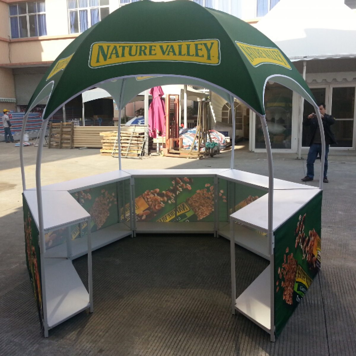 2) Outdoor Archway Deluxe Tent