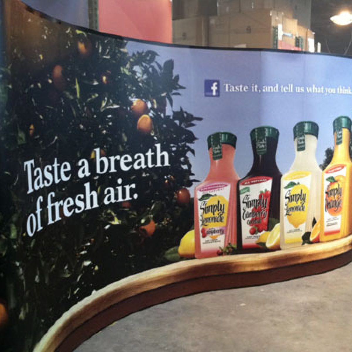 11) 20ft Serpentine Pop Up